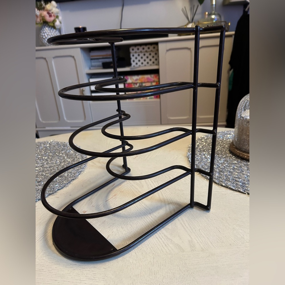 Black Metal Spiral Pots Organizer